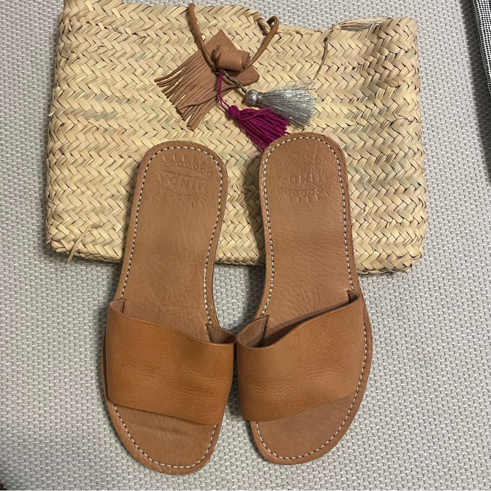 Minda Living Simple Slide US 9